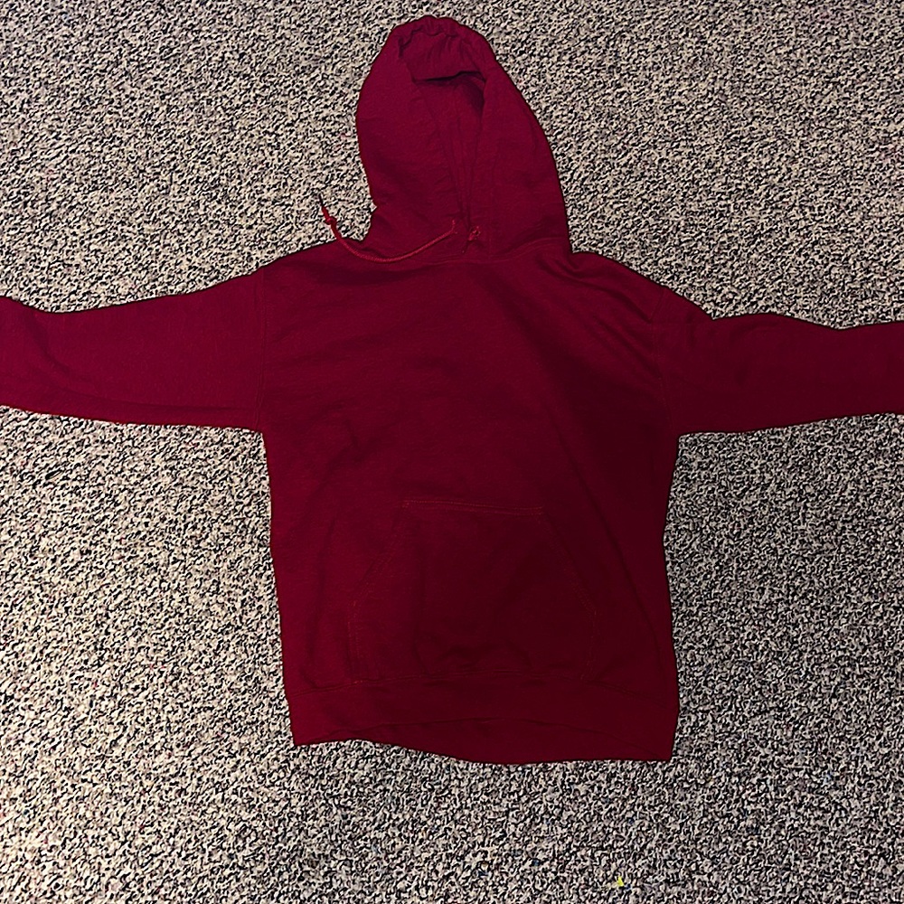 Red Gildan Mens Small Hoodie
